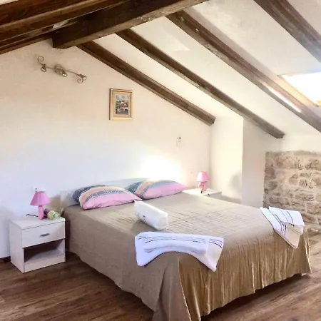 Charming Old Istrian Stone House *
