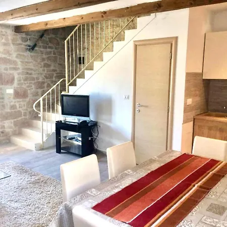 Сasa de vacaciones Charming Old Istrian Stone House *
