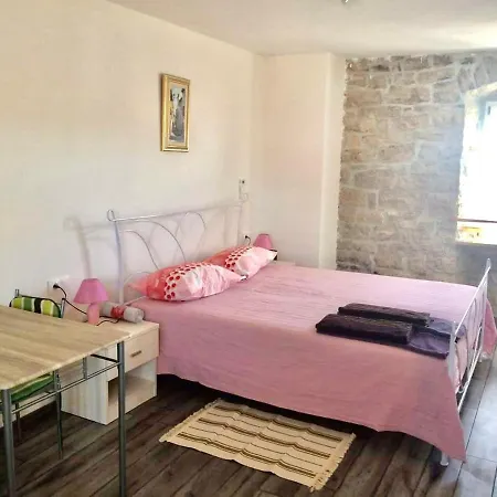 Holiday home Charming Old Istrian Stone House Marasi